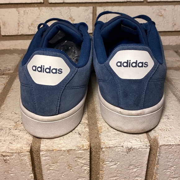Men’s / Adidas Neo Navy shoes. Size 11 - Picture 3 of 4
